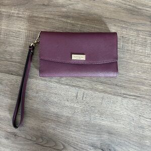 Kate spade wristlet wallet